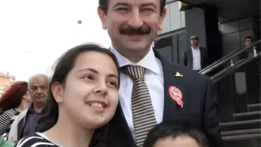 Buca'da 23 Nisan Coşkusu