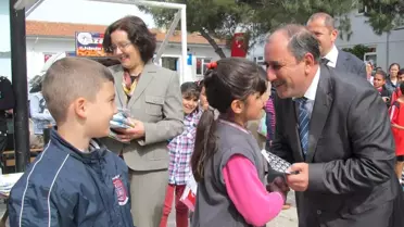 Kadıköy ve Akçay'da 23 Nisan Ulusal Egemenlik ve Çocuk Bayramı Coşkuyla Kutlandı