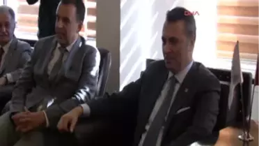 Beşiktaş Kulübü Başkanı Fikret Orman: 'Samet Aybaba Sözleşmeli Hocamız'