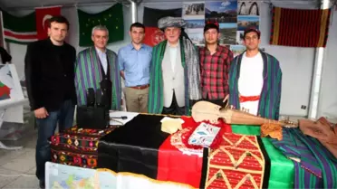 Başkan Karaosmanoğlu Bir Günde 30 Ülke Gezdi