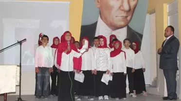 Honaz Peygamber Efendimizin Hayatını Okudu