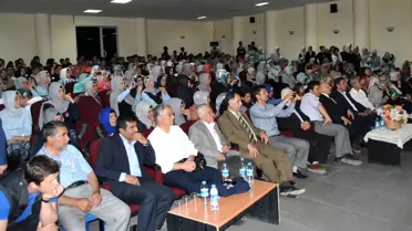 Peygamberimiz ve Gençlik Konferansı Düzenlendi