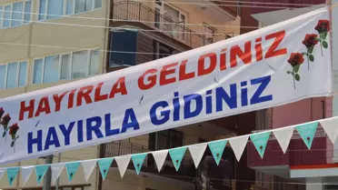 Seher Vakti Derneği'nden Yardım Kermesi