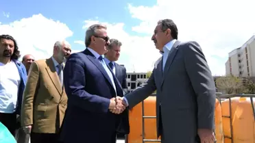 Vali Karaloğlu Mevlüt Ergenoğlu'nun Cenazesine Katıldı