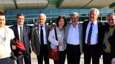 Dikili'nin Efsane Başkanı Osman Özgüven Yurda Döndü