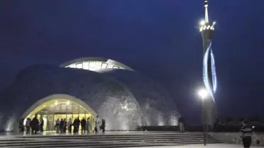 Avrupa'nın En Büyük Camisi Açıldı