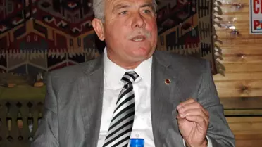AK Parti'li Belediye Başkanı Hayatını Kaybetti