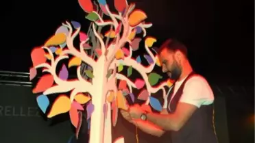 Alişan'dan Barış Dileği