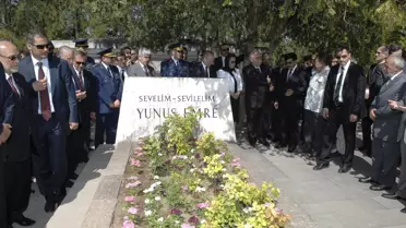 Yunus Emre Kabri Başında Anıldı
