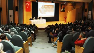 Antalya Felsefe Günleri Başlıyor