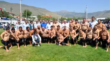 Helvacı'da Güreş Coşkusu Yaşandı