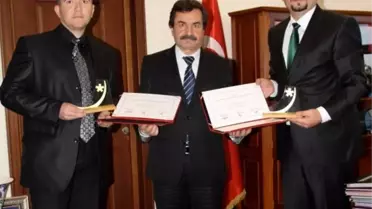 Dpü'lü Akademisyenlere 'Onur' Ödülü