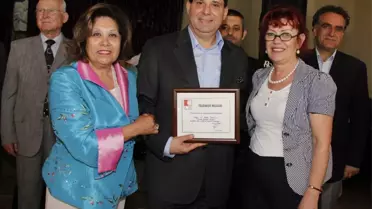 Kadınlardan Erkeklere Teşekkür Plaketi
