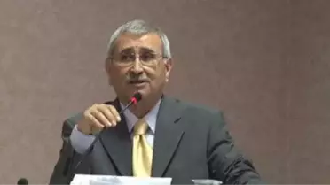 Üniversite Öğrencilerine Para Dersi