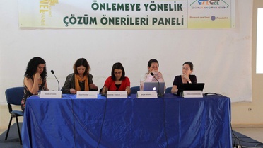 Diyarbakır'da 'Çocuğa Karşı Şiddeti Önleme' Paneli Düzenlendi