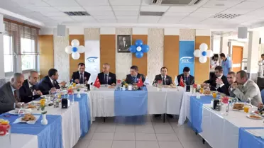Sgk'dan En Fazla Prim Ödeyen 10 İşverene Plaket