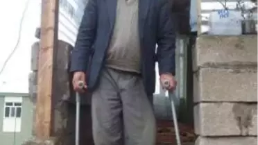 Tek İsteği Bir Akülü Araba