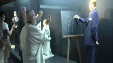 Madame Tussauds Müzesi'ne Rakip