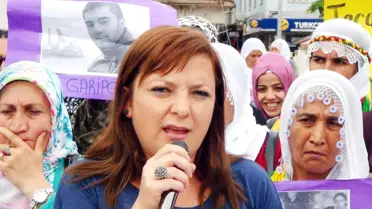 Silvan'da Kadınlar Taciz ve Tecavüze Karşı Yürüdü