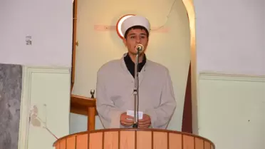 Geleceğin İmamları Hutbe Okumada Yarıştı