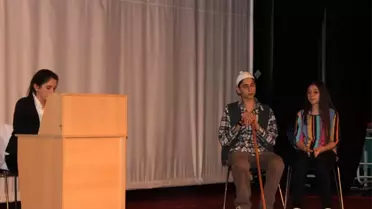 Liseler Arası Tiyatro Şenliği Sürüyor