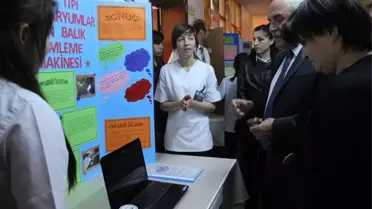 Bayburt'ta 4006 Bilim Fuarı Sergisi Açıldı