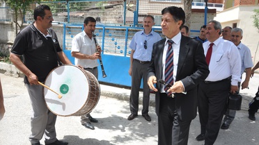 Saruhanlı'da Okul Yararına Kermes