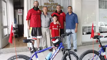 Bisikletçiler Anırkabir Ziyaretlerini Anlattı