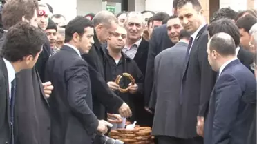 Başbakan Erdoğan, Cuma Namazını Beştepe Camisi'nde Kıldı