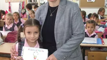 Minik Ressama İkinci Ödül