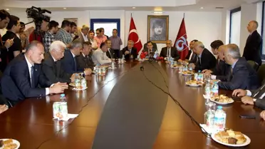 Trabzonspor'da Devir Teslim Töreni Yapıldı
