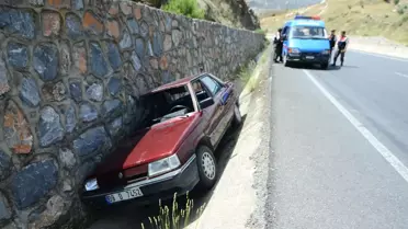 Su Kanalına Düşen Araç 50 Metre Sürüklendi