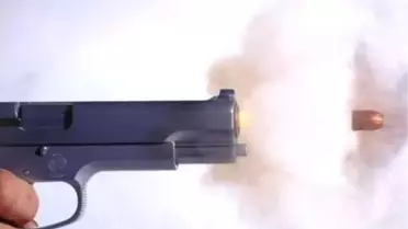 Asker Firarisinin Polisin Açtığı Ateşle Ölmesi