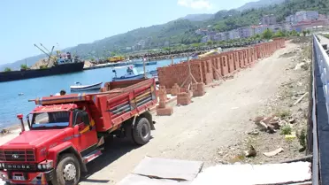 Görele Balıkçı Barınağı İnşaatı Devam Ediyor