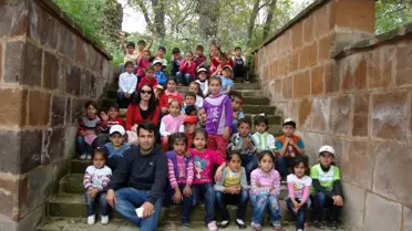 Öğrenciler Ahlat'ta Tarihi Yerleri Gezdi