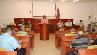 Büyükşehir Manastır'da