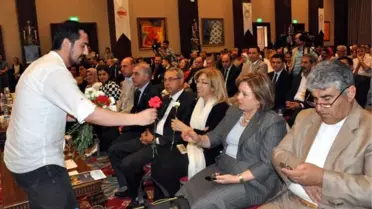 Kadın-Erkek Eşitsizliği Masaya Yatırıldı