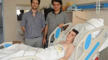 25 Yaşında Erkek Oldu