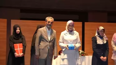 Bbs'de Başarılı Olan Kursiyerler Ödüllendirildi