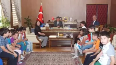Öğrencilerden Bilecik Valiliğine Ziyaret