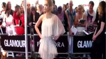 Rita Ora'ya Ödül Kosovalıları Sevindirdi