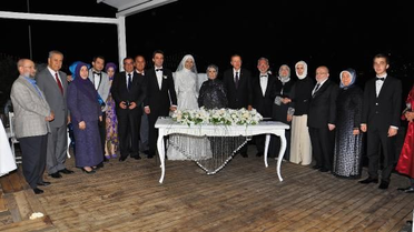 Erdoğan ve Arınç, Nikah Şahidi Oldu