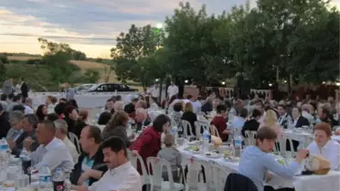 Devlet Hastanesi Yararına Yemek