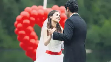 Fulya Zenginer Gelin Oldu!