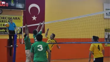 Seydişehir Belediyesi 4. Voleybol Turnuvasında Sona Doğru