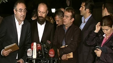 1 Başbakan'ın Taksim Dayanışması Sözcüleri ve Sanatçılarla Olan Görüşmesi Sona Erdi Başbakan'ın...