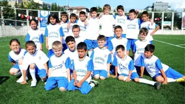 'Bağcılar Belediyesi Yaz Spor Okulu ve Okullar Arası Spor Şenlikleri Kupa Töreni'