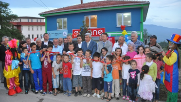 Hoca Ahmet Yesevi Bilgi Evi Çocuklarla Açıldı