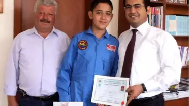 Havacılık Kurusunu Bitiren Öğrencilere Belgeleri Verildi