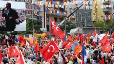 MHP'den, AK Parti'nin Sincan Mitinginde Açılan Bayrakla İlgili Suç Duyurusu